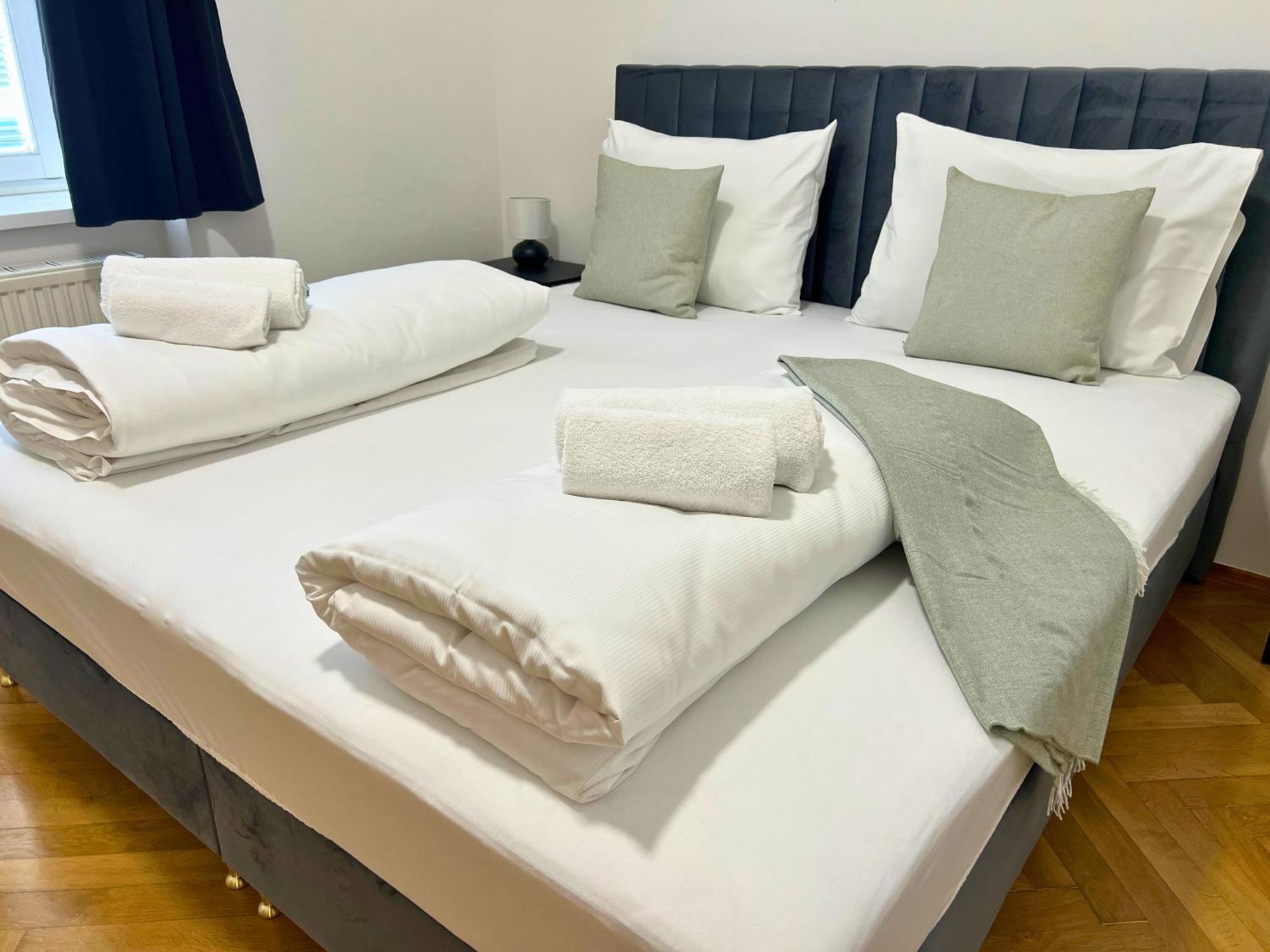 Leoben City Apartments - Premium Apartments 24 7 Bagian luar foto
